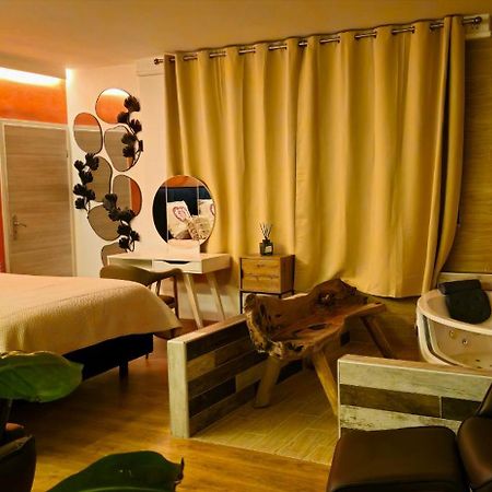 Mei Hotel-Restaurant サールブール エクステリア 写真